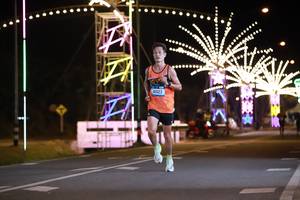 BIB: 41023
                            <button type="button" onclick="openModal(20231913)" class="btn btn-primary btn-sm float-right btn-popup" data-toggle="modal" data-target=".modal-high-quality">
                        <i class="fas fa-shopping-cart"></i> Add to Cart
                    </button>
                                            <button type="button" onclick="isThisMe(20231913, true)" class="btn btn-success btn-sm float-right btn-popup btn-isme hidden" data-toggle="tooltip" data-placement="bottom" title="นี่คือรูปของคุณใช่ไหม คลิกที่นี่เพื่อเอาเข้าอัลบั้ม">
                        <i class="fas fa-plus"></i> Add to album
                    </button>
                    <button type="button" onclick="isThisMe(20231913, false)" class="btn btn-warning btn-sm float-right btn-popup btn-isnotme hidden">
                        <i class="fas fa-ban"></i> Remove from album
                    </button>